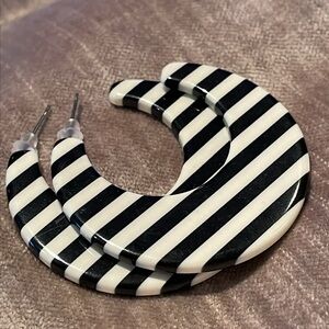 White & Black Stripe Hoop Earrings 1 3/4”